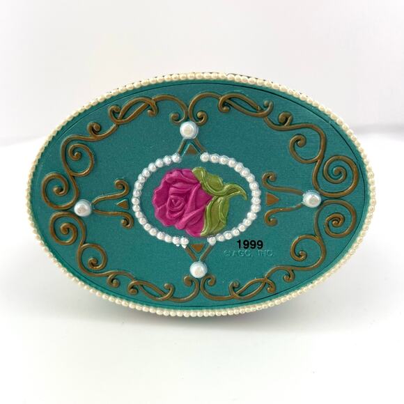 First Lady Jacqueline Kennedy Christmas Ornament, 1999 Jackie Kennedy by Carlton - Picture 8 of 9